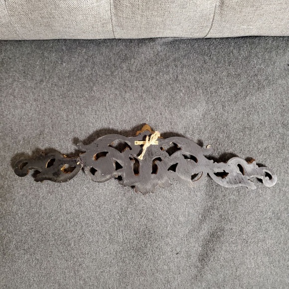 Home Fleur de Lis Wall Decor Gold Brass Colour - 19" Length - Picture 2 of 8